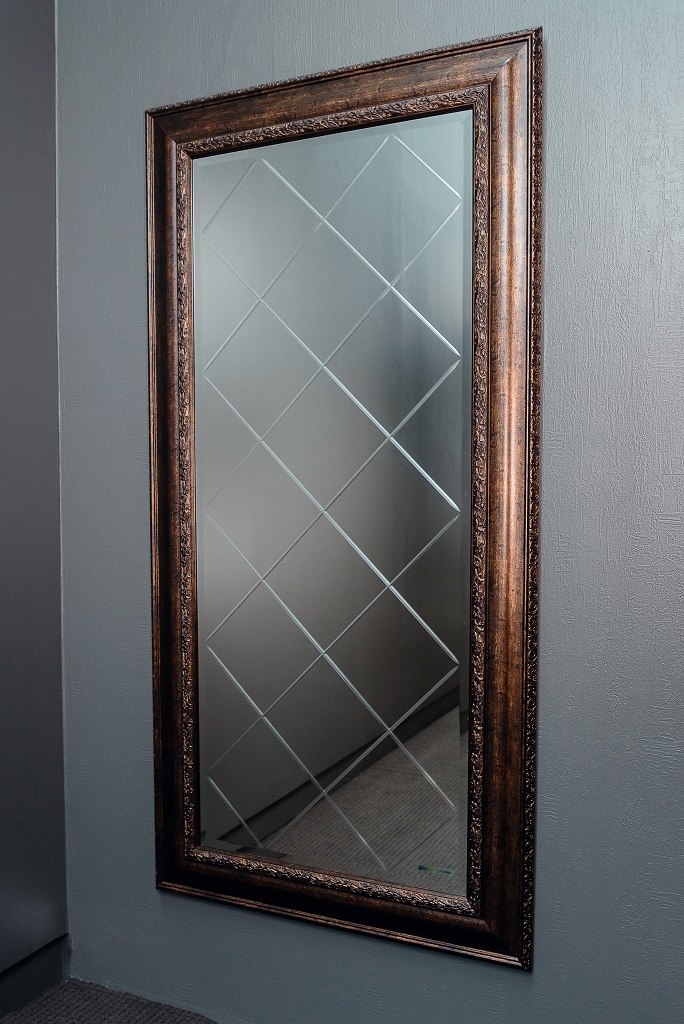 Mirror with frame