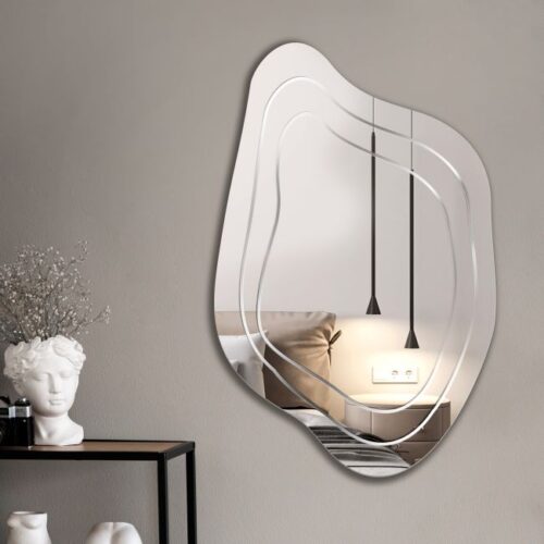 Irregular mirror 90x60