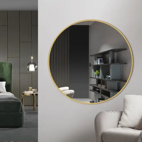 Round mirror 80 cm with gold frame. D-085