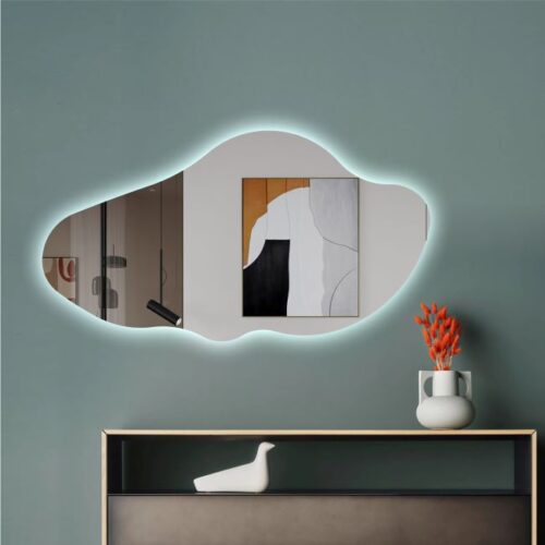 Netaisyklingos formos veidrodis su apsvietimu