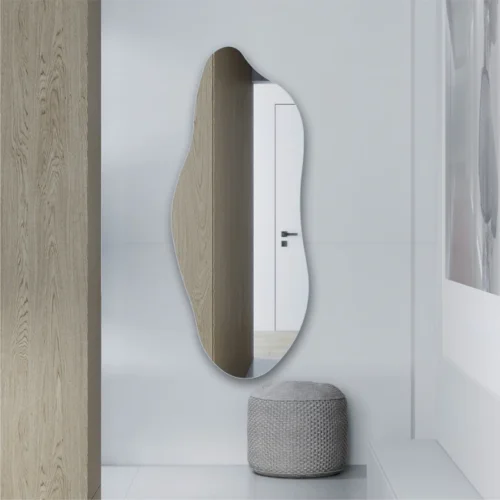 Netaisyklingos formos veidrodis