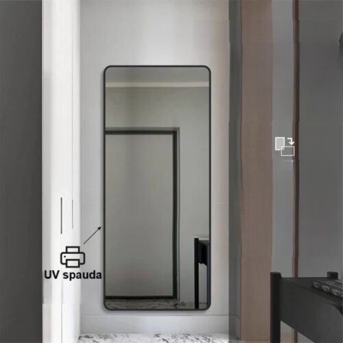 Veidrodis uzapvalintais kampais su juodu remeliu 60x160 cm