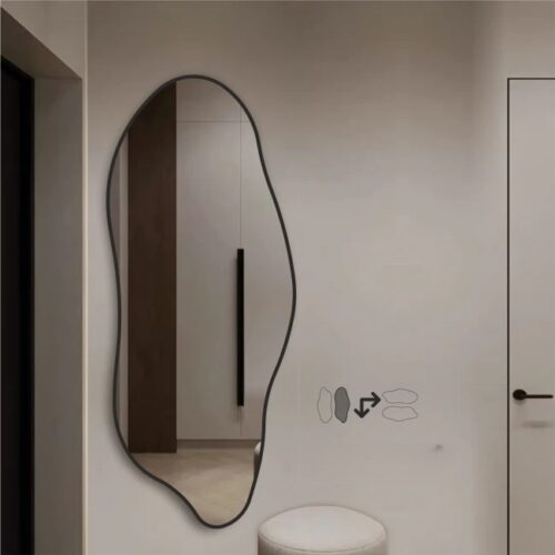 Netaisyklingos formos veidrodis su juodu rėmeliu 62x150 cm