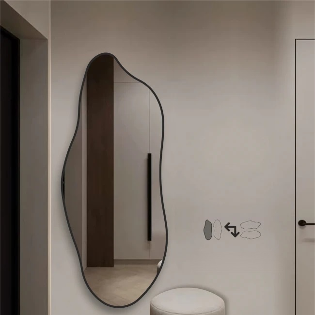 Netaisyklingos formos veidrodis su juodu rėmeliu 62x150 cm