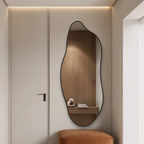 Netaisyklingos formos veidrodis su juodu rėmeliu 62x150 cm