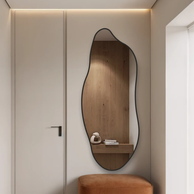 Netaisyklingos formos veidrodis su juodu rėmeliu 62x150 cm